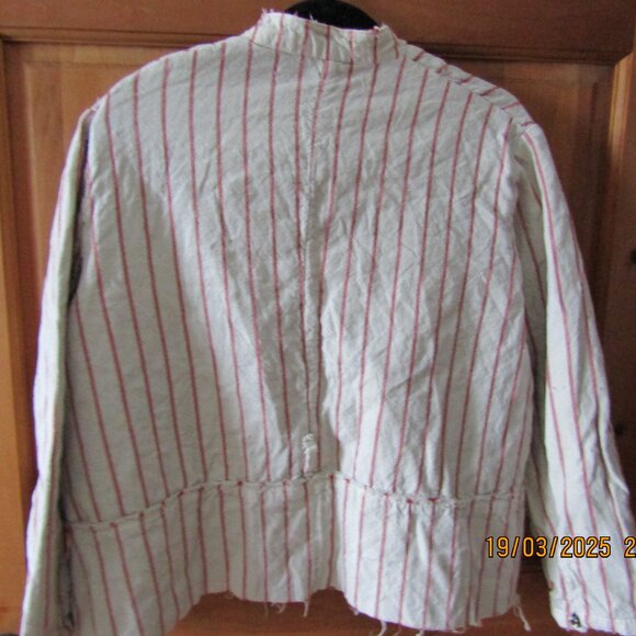 Share Magnolia Pearl Linen Coat - Picture 6 of 10